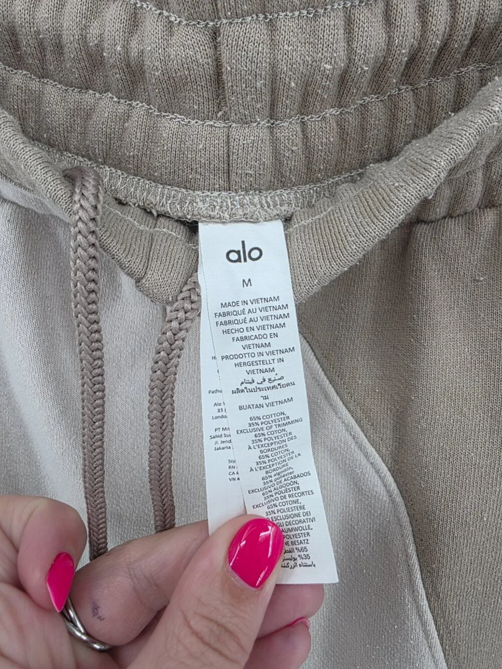 Alo Yoga Two-Tone Colorblock Hoodie & Jogger Set Size M Tan/Stone